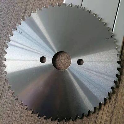 24 pouces TCT Carbide dents de bois de découpe disque de scie circulaire lame avec dents