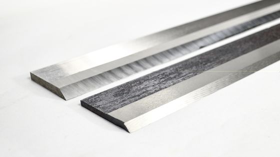 Couteaux dentelés métriques HSS compétitifs pour une longue durée de vie Planer de travail du bois 600*60*6mm
