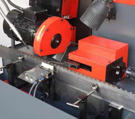 Machine à affûter la lame de la lame de la lame de la bande de l'alliage de carbure avec une puissance de moteur de 1 kW