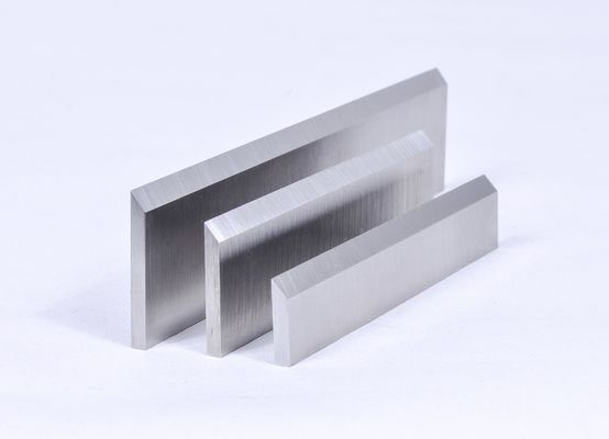 Planer blade pour le travail du bois et de l'acier