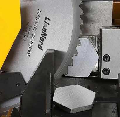Conseils de carbure de tungstène Lamelle de scie circulaire métallique avec revêtement TIACN 250-500mm