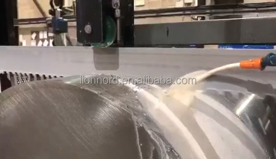 Scie à bande de découpe CNC intelligente avec 4 kW de puissance moteur et taille de lame 4400*34 mm