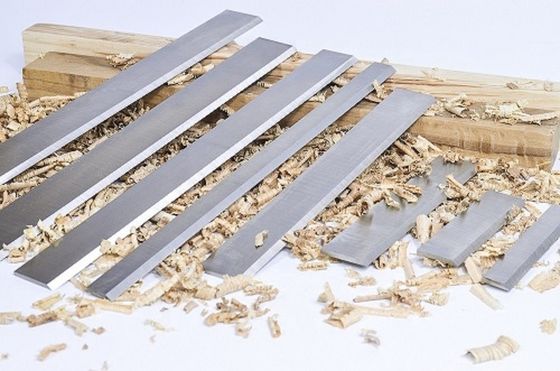 Machine de jointure de planteur de bois Compatible HSS lames droites pour planteur de presse à quatre côtés