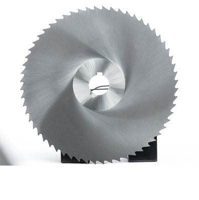 Finition en acier à haute vitesse revêtu de Ti 24 pouces lame de scie circulaire pour le métal 275 * 2,5 mm